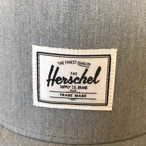 Herschel Supply Company Accessories - Herschel snap back hat Herschel Supply Company Accessories - Herschel snap back hat